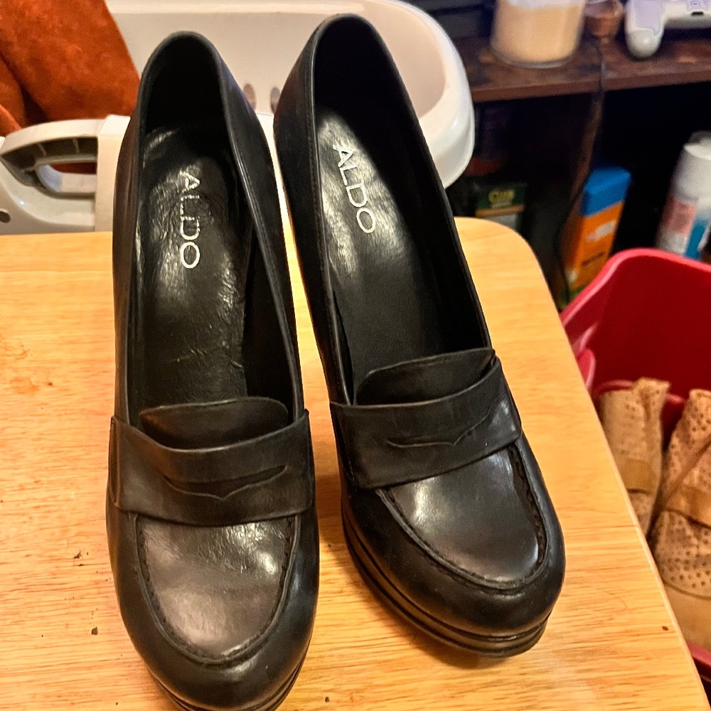 Aldo vintage penny platform shoes